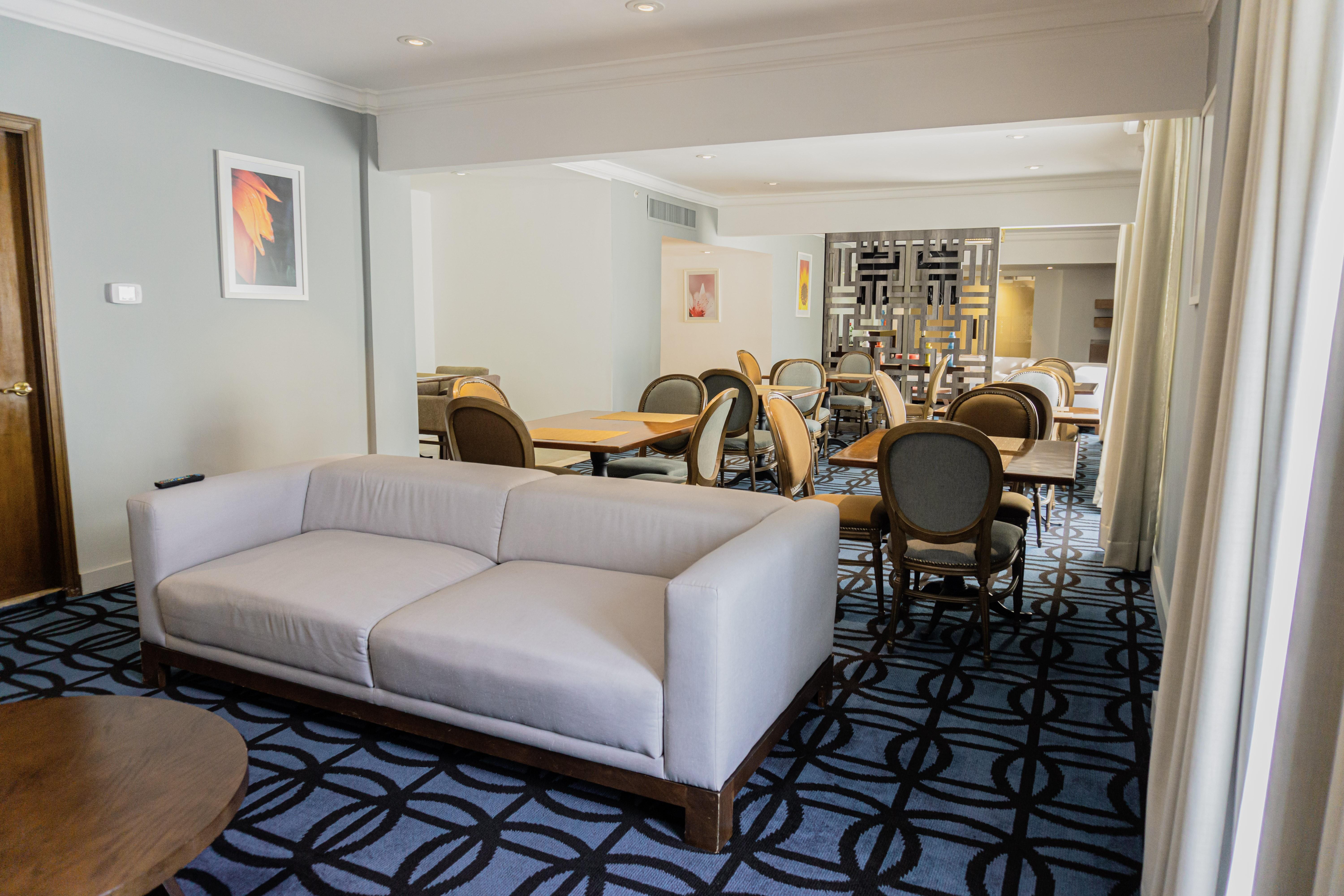Gamma Monterrey Gran Hotel Ancira Zewnętrze zdjęcie A suite at the hotel